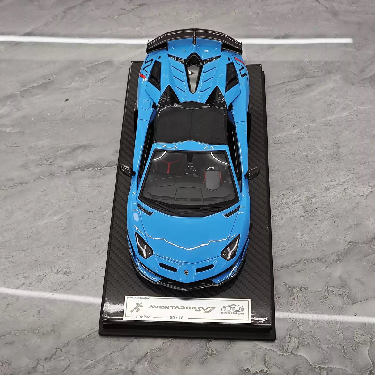 Ultra Unique Lamborghini 2019 Aventador SVJ Cyan 1:18 – Verzamelbare Resin Modelresin Hars