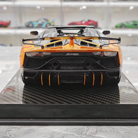 Ultra Unique Lamborghini 2019 Aventador SVJ oranje 1:18 – Collectible resin Model resin