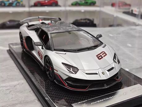 Ultra Unique Lamborghini 2019 Aventador SVJ Silver 1:18 – Verzamelbare resin modelresin resin