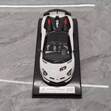 Ultra Unique Lamborghini 2019 Aventador SVJ wit 1:18 – Collectible resin Model resin