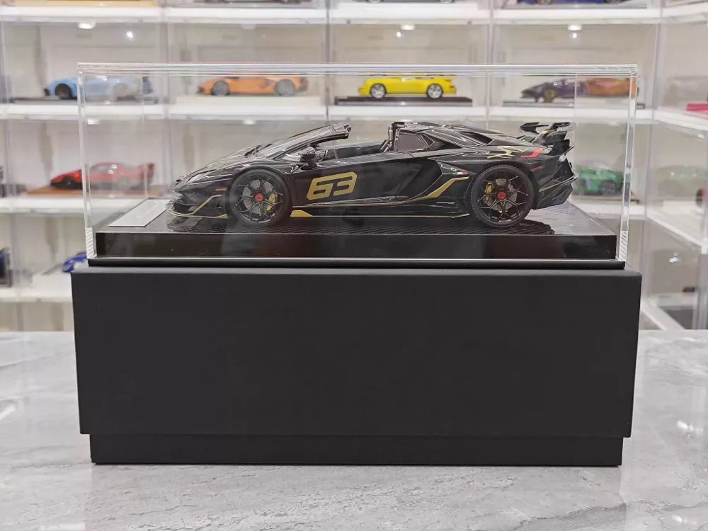[Ultra Unique] 1:18 Lamborghini 2019 Aventador SVJ Coupe noir voiture miniature Resin
