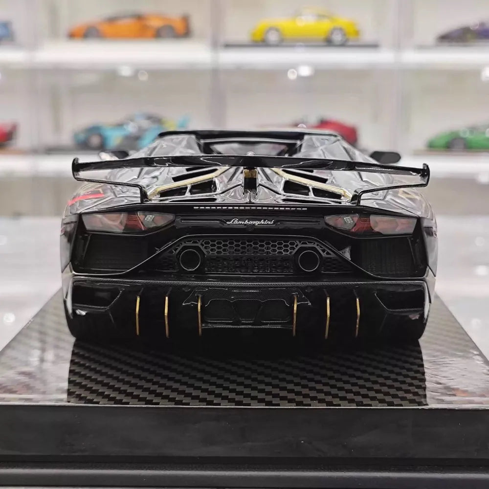 [Ultra Unique] 1:18 Lamborghini 2019 Aventador SVJ Coupe noir voiture miniature Resin