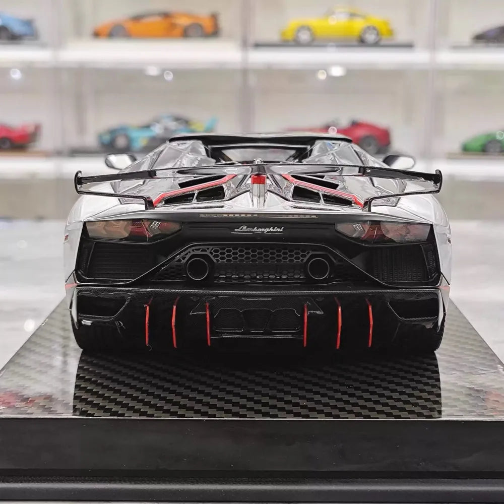 [Ultra Unique] 1:18 Lamborghini 2019 Aventador SVJ Coupe argent voiture miniature Resin