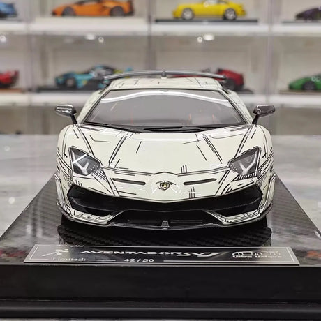 [Ultra Unique] 1:18 Lamborghini 2019 Aventador SVJ Coupe Sketch Model Car Resin