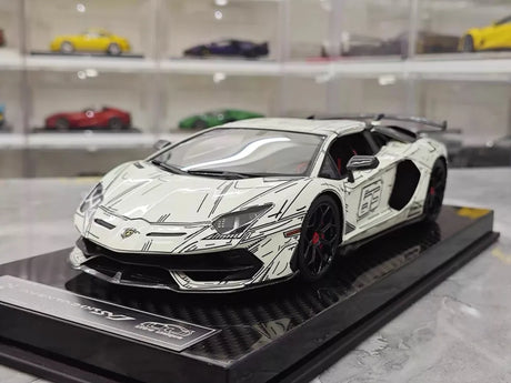 [Ultra Unique] 1:18 Lamborghini 2019 Aventador SVJ Coupe Sketch Model Car Resin