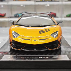 [Ultra Unique] 1:18 Lamborghini 2019 Aventador SVJ Roadster Orange Model Car Resin