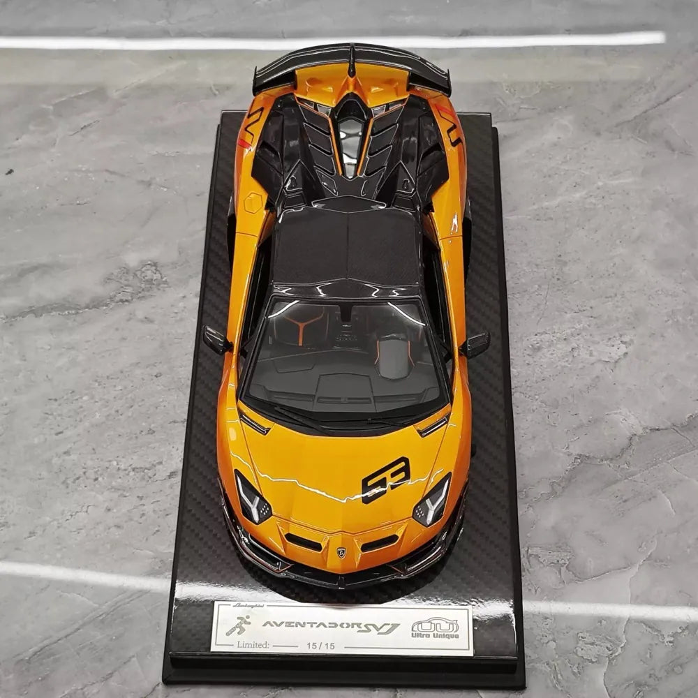 [Ultra Unique] 1:18 Lamborghini 2019 Aventador SVJ Roadster Orange Model Car Resin