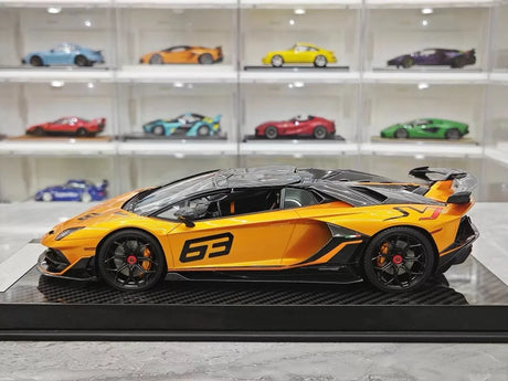 [Ultra Unique] 1:18 Lamborghini 2019 Aventador SVJ Roadster Orange Model Car Resin