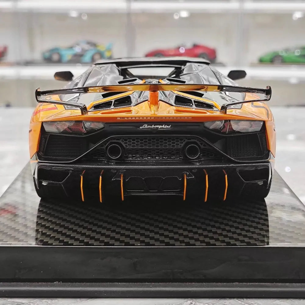 [Ultra Unique] 1:18 Lamborghini 2019 Aventador SVJ Roadster Orange Model Car Resin
