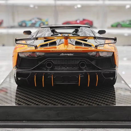 [Ultra Unique] 1:18 Lamborghini 2019 Aventador SVJ Roadster Orange Model Car Resin