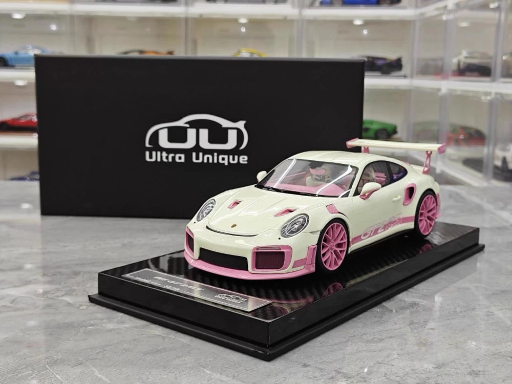 [Ultra Unique] 1:18 Porsche 2018 911 GT2 RS Weissach confezione rosa modellino di auto resina