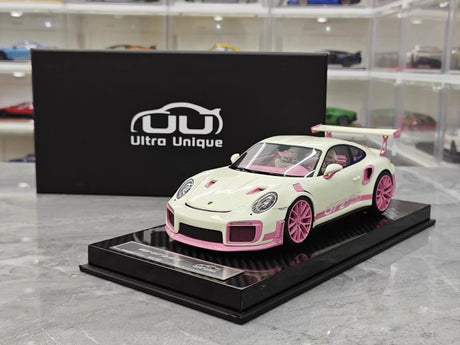 [Ultra Unique] 1:18 Porsche 2018 911 GT2 RS Weissach Package Pink Model Car Resin