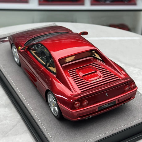 [V8 Model] 1:18 Ferrari 1994 F355 Berlinetta Metallic rood modelauto Hars