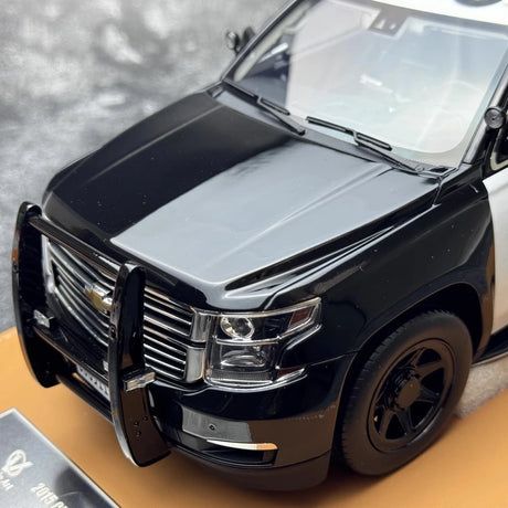 [Vehicle Art] 1:18 Chevrolet 2015 Suburban Highway Patrol Model Car Resin
