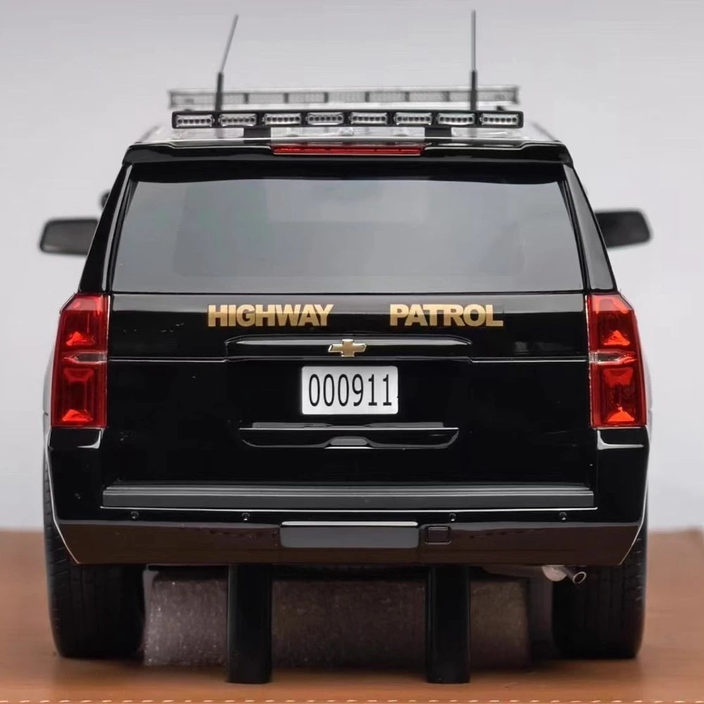 [Vehicle Art] 1:18 Chevrolet 2015 Suburban Highway Patrol modellino di auto resina