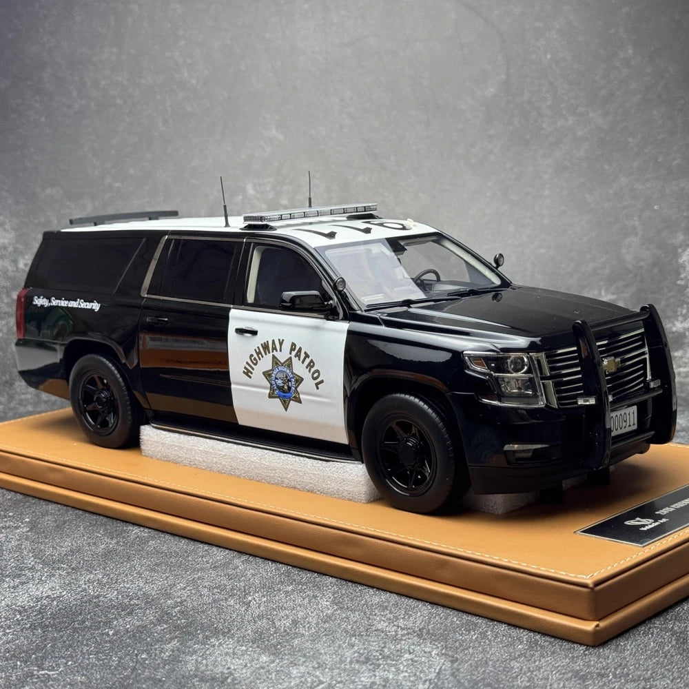 [Vehicle Art] 1:18 Chevrolet 2015 Suburban Highway Patrol modellino di auto resina