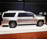 [Vehicle Art] 1:18 Chevrolet 2016 Suburban hopea pienoismalli Hartsi