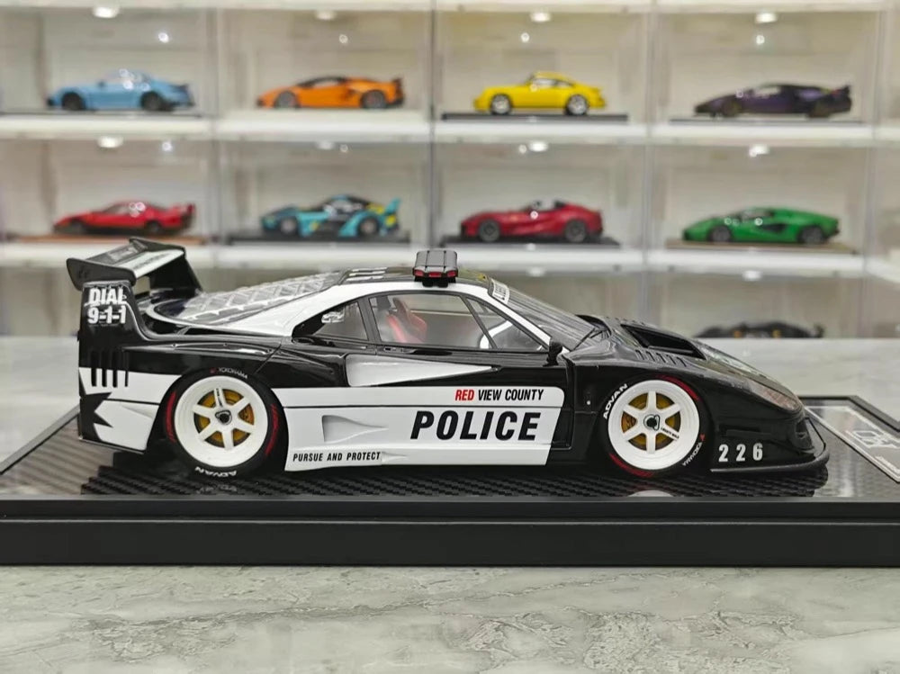 [VIP] 1:18 Ferrari 1987 F40 Liberty Walk Police モデルカー レジン