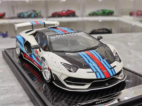 [VIP] 1:18 Lamborghini 2019 Aventador SVJ Liberty Walk Martini Model Car Resin
