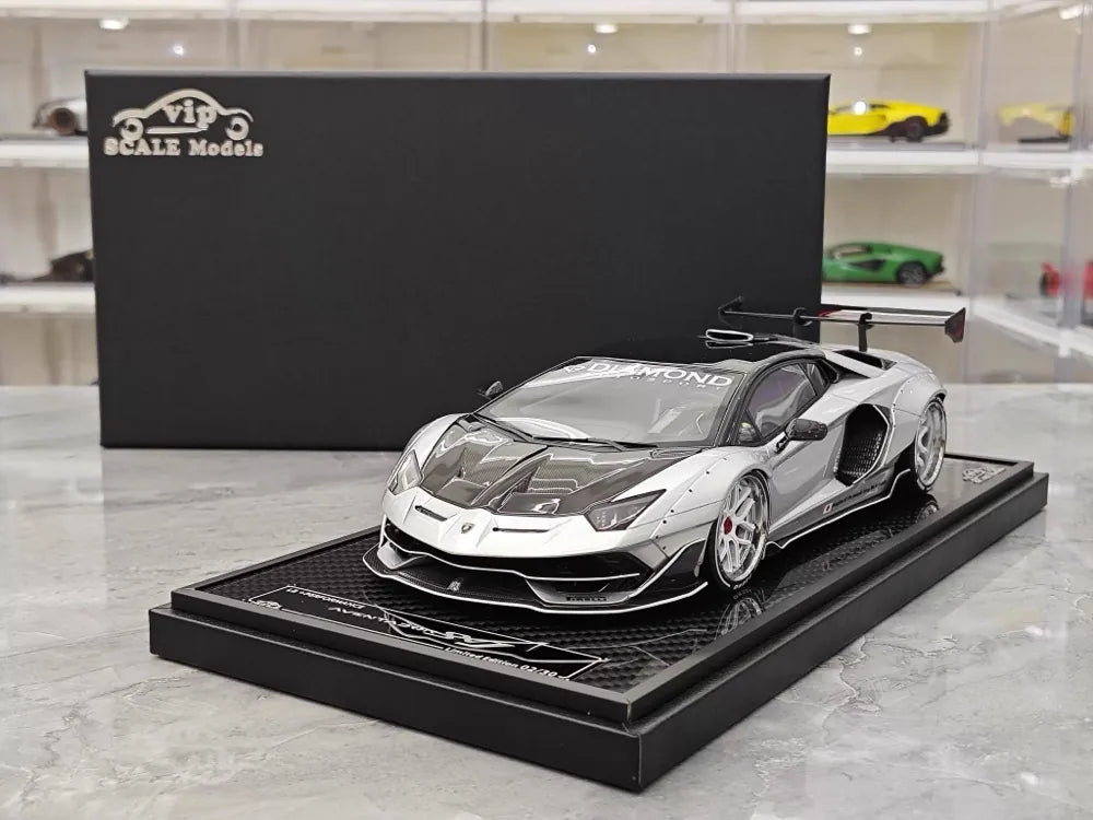 [VIP] 1:18 Lamborghini 2019 Aventador SVJ Liberty Walk シルバー モデルカー レジン