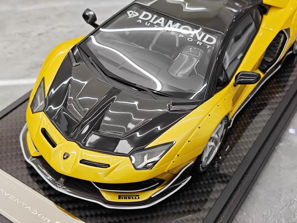 [VIP] 1:18 Lamborghini 2019 Aventador SVJ Liberty Walk Yellow Model Car Resin