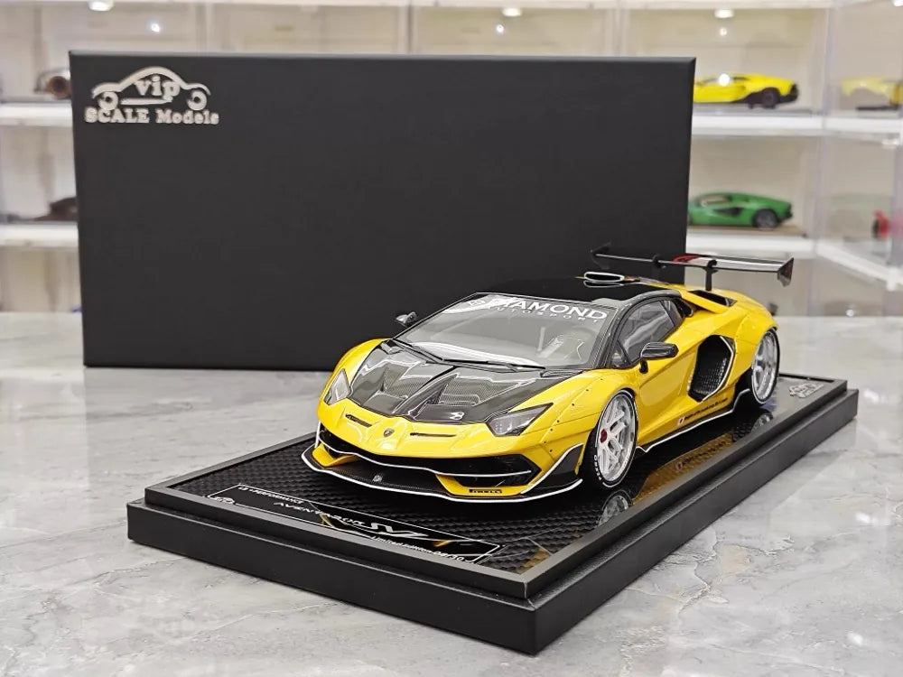 [VIP] 1:18 Lamborghini 2019 Aventador SVJ Liberty Walk Yellow Model Car Resin