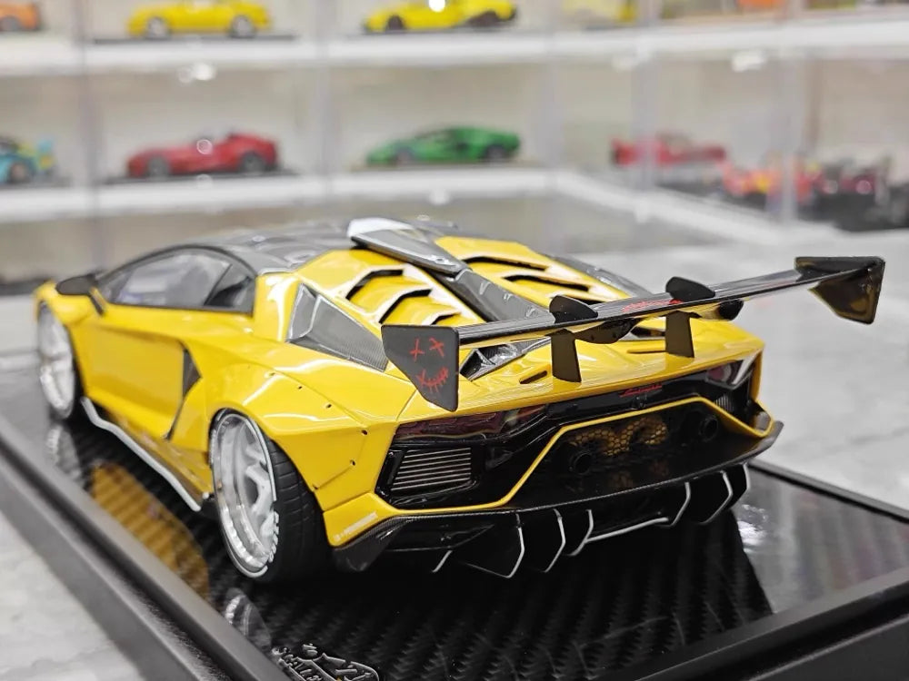 [VIP] 1:18 Lamborghini 2019 Aventador SVJ Liberty Walk Yellow Model Car Resin