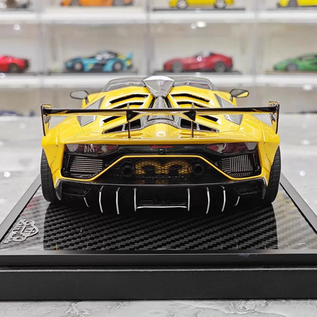 [VIP] 1:18 Lamborghini 2019 Aventador SVJ Liberty Walk Yellow Model Car Resin