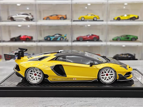 [VIP] 1:18 Lamborghini 2019 Aventador SVJ Liberty Walk Yellow Model Car Resin