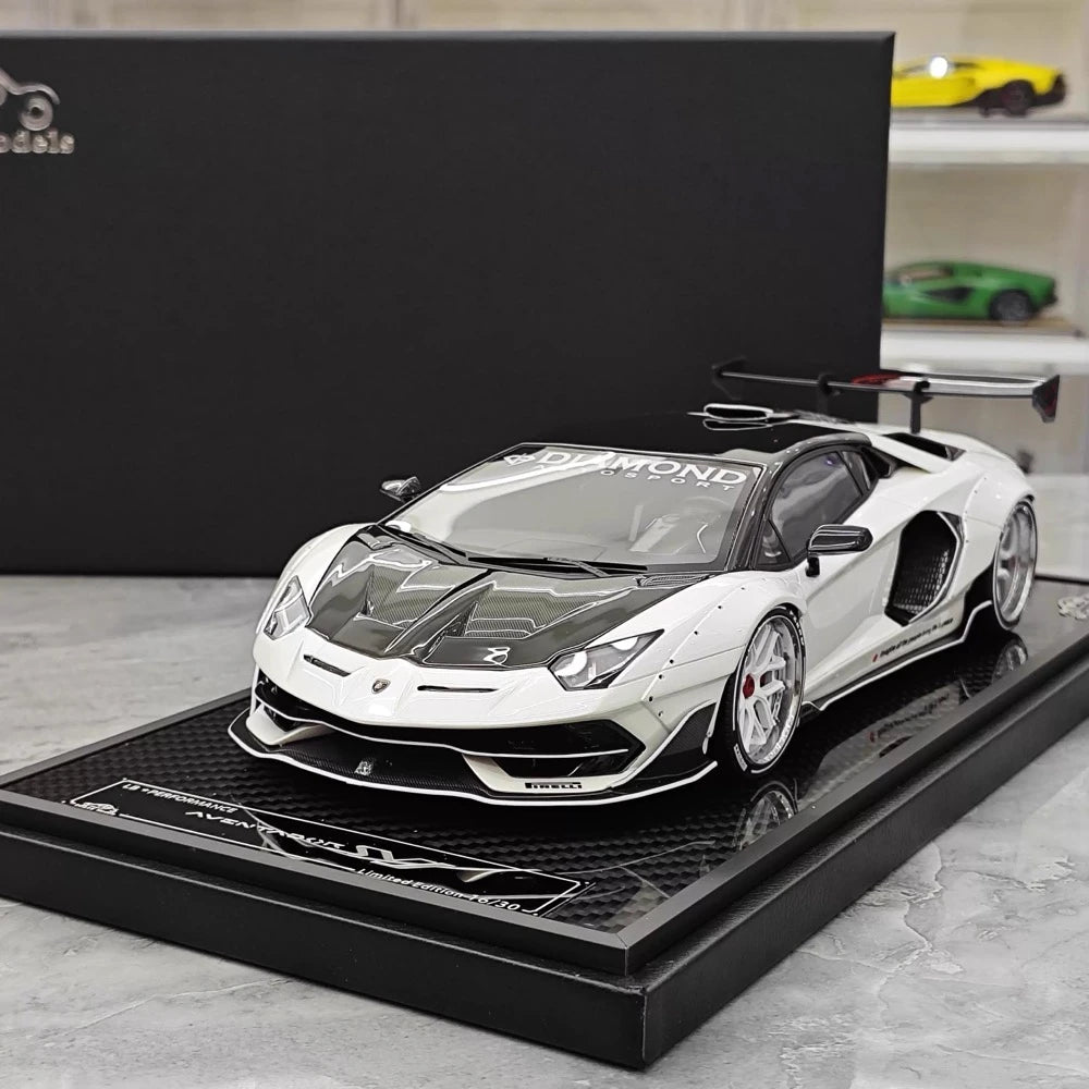 [VIP] 1:18 Lamborghini 2019 Aventador SVJ Liberty Walk White Model Car Resin