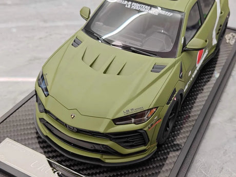 [VIP] 1:18 Lamborghini 2019 Urus Liberty Walk Green Model Car Resin