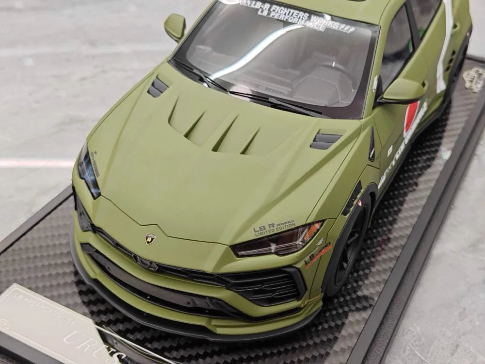 [VIP] 1:18 Lamborghini 2019 Urus Liberty Walk Green Model Car Resin
