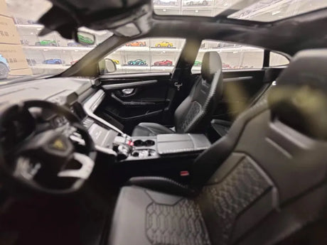 [VIP] 1:18 Lamborghini 2019 Urus Liberty Walk Green Model Car Resin