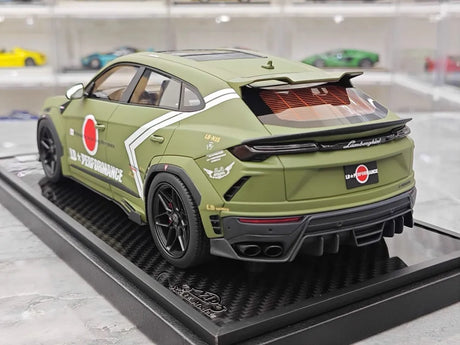 [VIP] 1:18 Lamborghini 2019 Urus Liberty Walk Green Model Car Resin