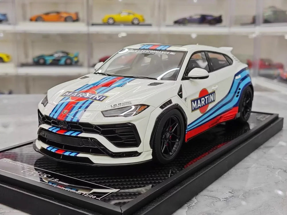 [VIP] 1:18 Lamborghini 2019 Urus Liberty Walk Martini Model Car Resin