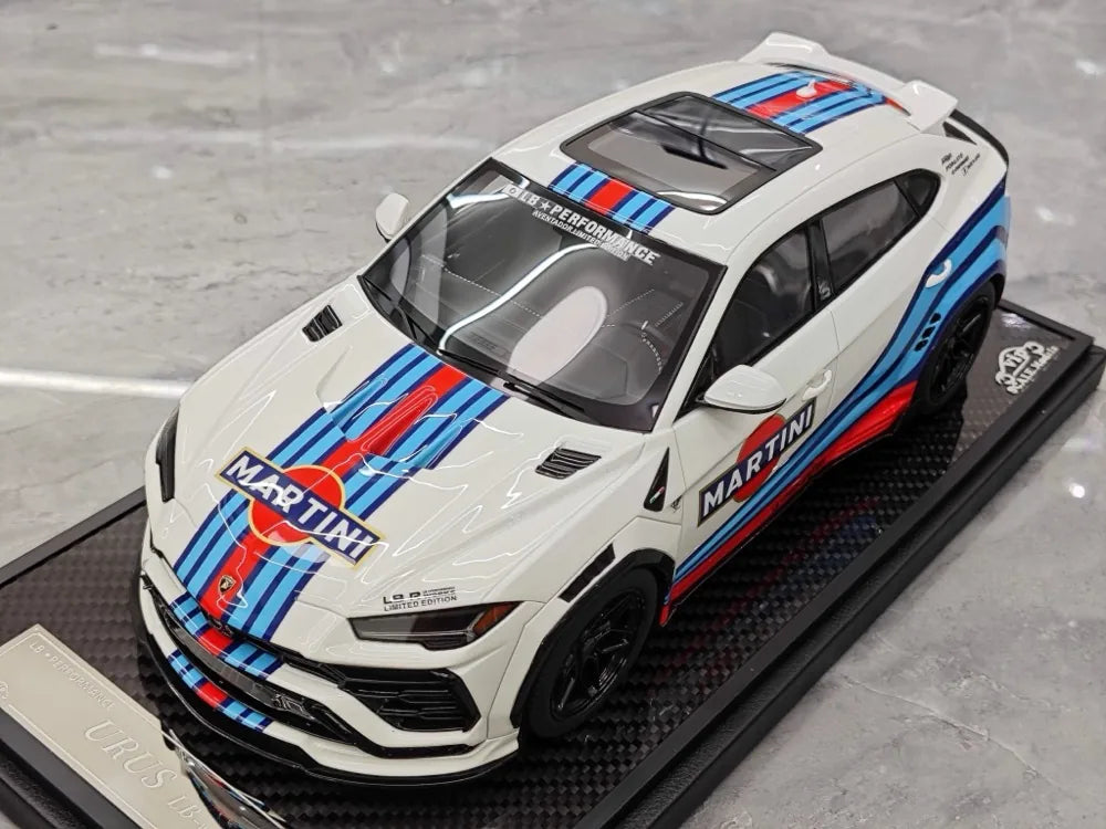 [VIP] 1:18 Lamborghini 2019 Urus Liberty Walk Martini Model Car Resin
