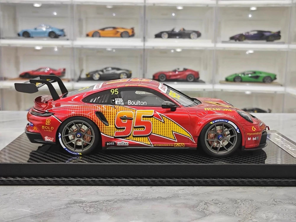 [VIP] 1:18 Porsche 2023 911 GT3 Cup #95 MyConstruct da corsa resina / Closed Body