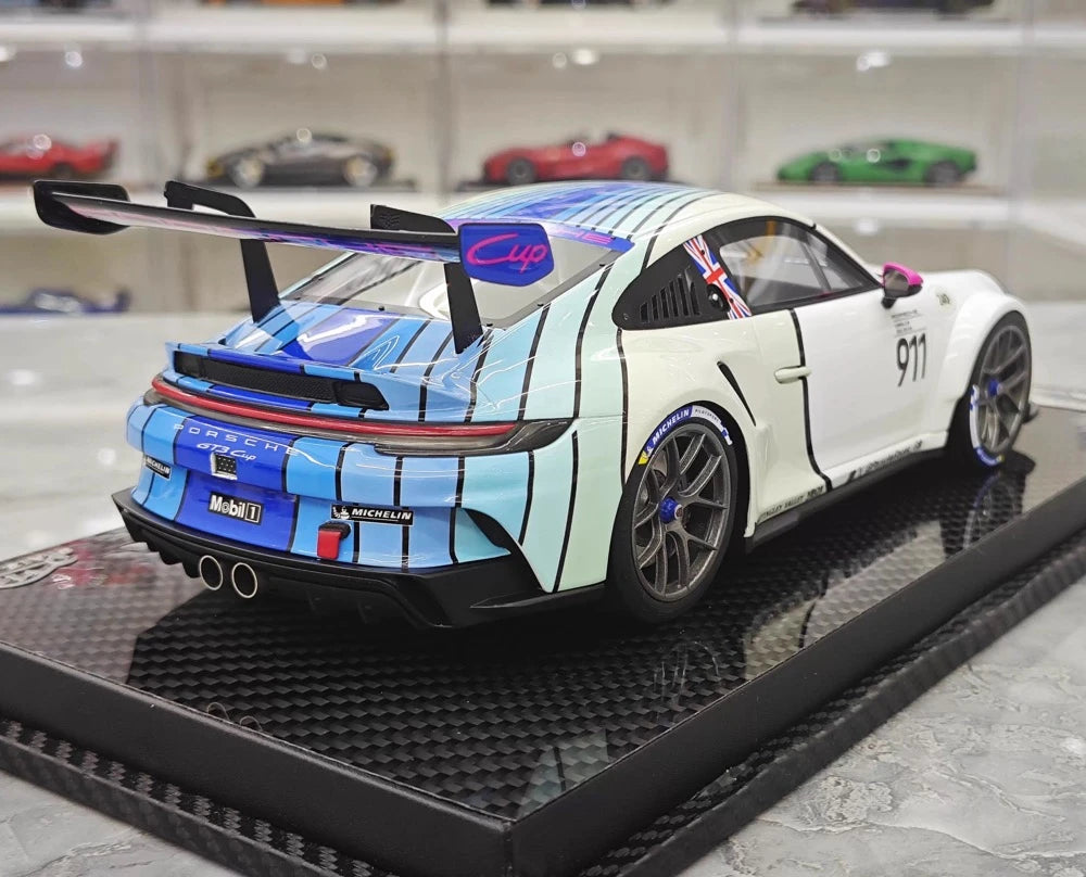 [VIP] 1:18 Porsche 2023 911 GT3 Cup Martini Heritage Concept Livery Model Car Resin