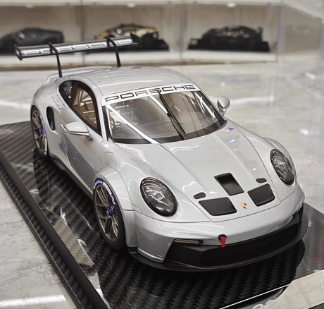 [VIP] 1:18 Porsche 2023 911 GT3 Cup Silver Model Car Resin