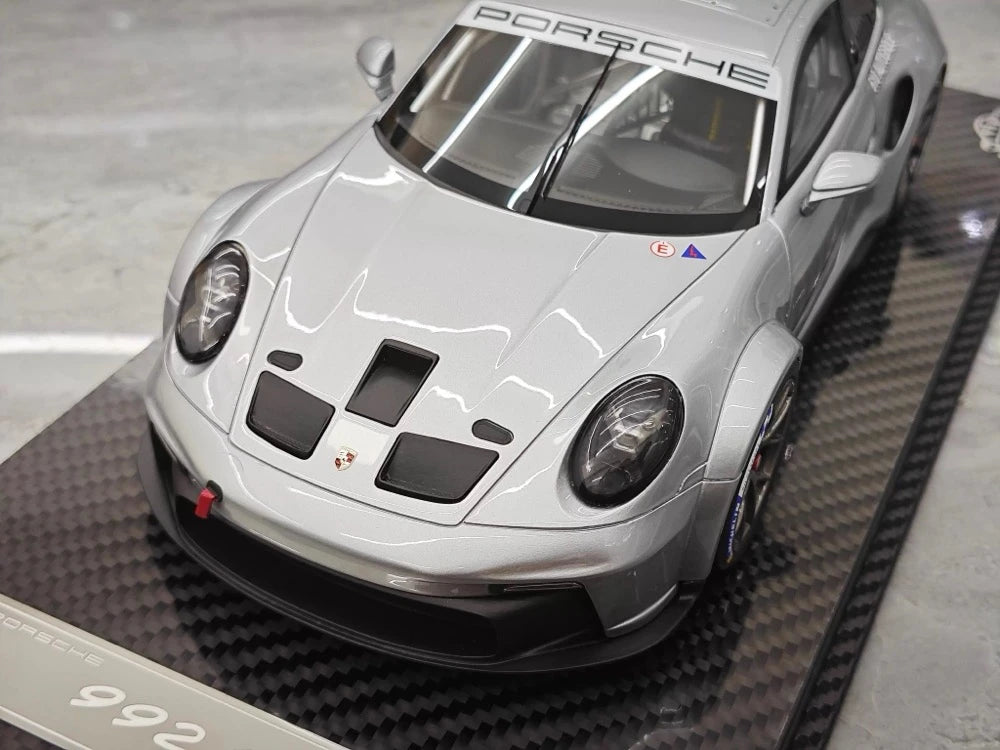 [VIP] 1:18 Porsche 2023 911 GT3 Cup Silver Model Car Resin