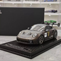 [VIP] 1:18 Porsche 2023 911 GT3 RS Manthey Racing Brown Model Car Resin