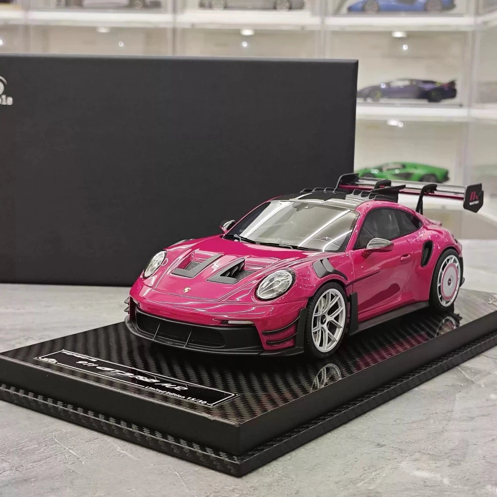 [VIP] 1:18 Porsche 2023 911 GT3 RS Manthey Racing Pink Model Car Resin