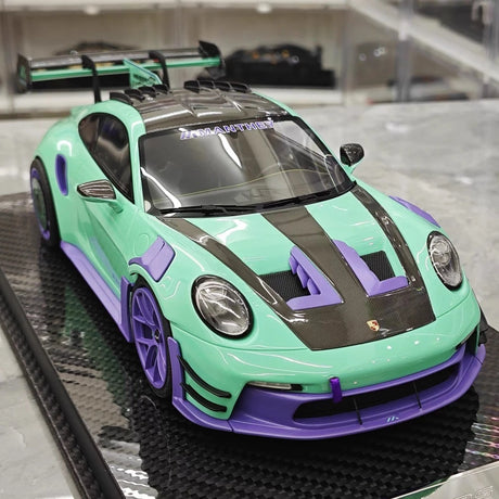 [VIP] 1:18 Porsche 2023 911 GT3 RS Manthey Racing Tiffany Blue Model Car Resin