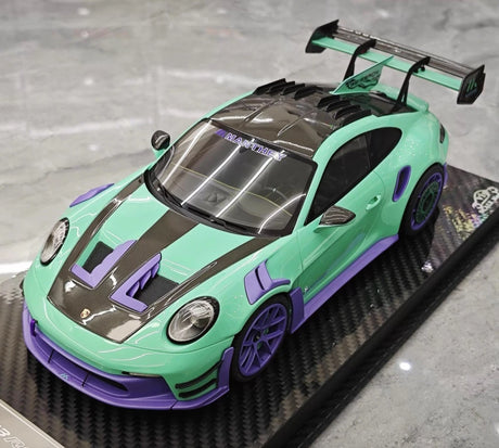 [VIP] 1:18 Porsche 2023 911 GT3 RS Manthey Racing Tiffany Blue Model Car Resin