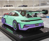 [VIP] 1:18 Porsche 2023 911 GT3 RS Manthey Racing Tiffany Blue Model Car Resin