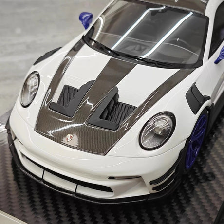 [VIP] 1:18 Porsche 2023 911 GT3 RS Manthey Racing White Model Car Resin