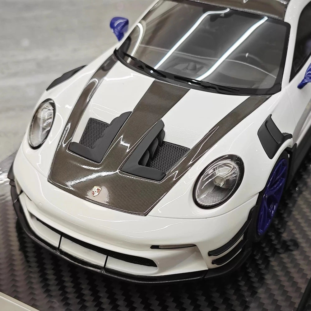 [VIP] 1:18 Porsche 2023 911 GT3 RS Manthey Racing White Model Car Resin