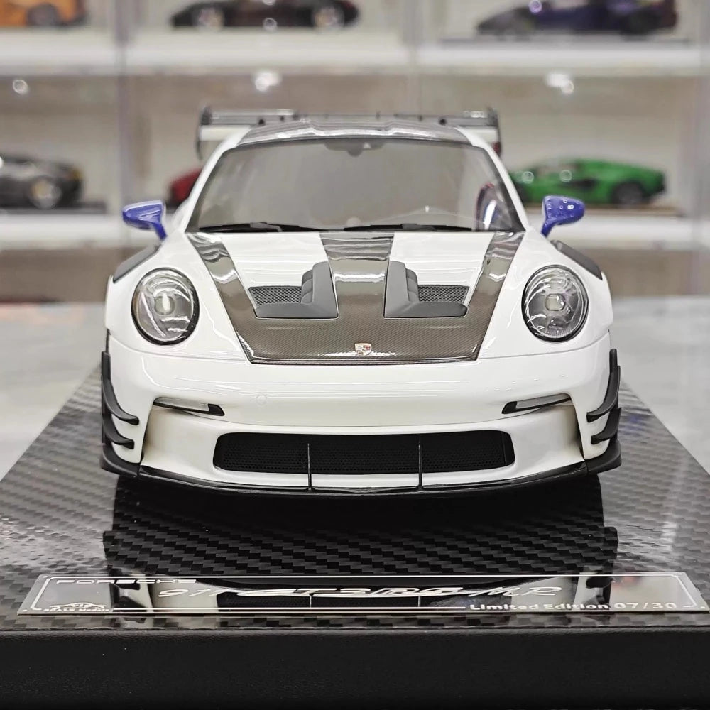 [VIP] 1:18 Porsche 2023 911 GT3 RS Manthey Racing White Model Car Resin
