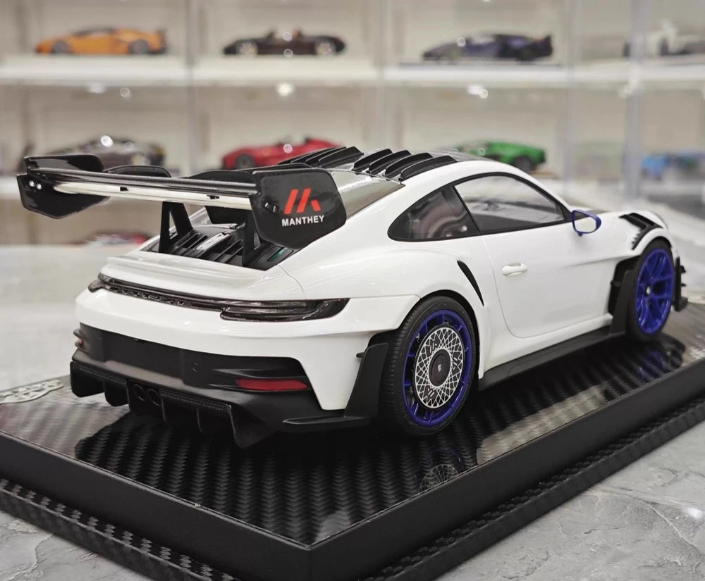 [VIP] 1:18 Porsche 2023 911 GT3 RS Manthey Racing White Model Car Resin