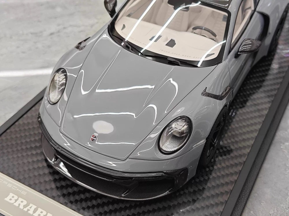 [VIP] 1:18 Porsche 2024 911 Turbo S Brabus Rocket 900R glanzend grijs modelauto Hars